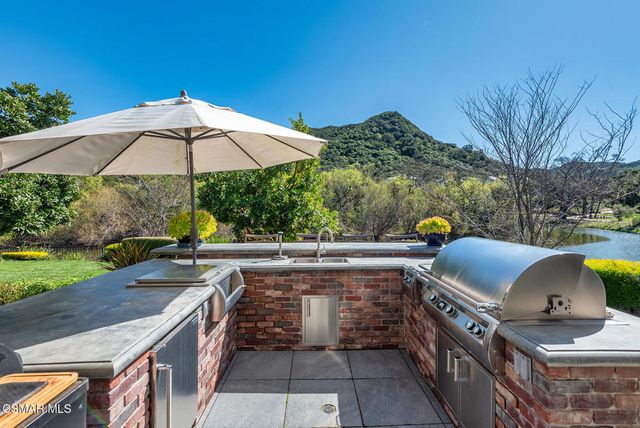 2639 Queens Garden Drive, Thousand Oaks, CA 91361