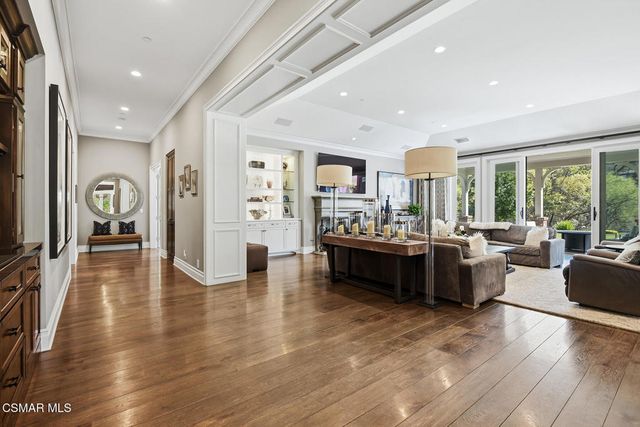 2639 Queens Garden Drive, Thousand Oaks, CA 91361