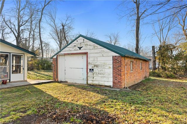 520 E Lee Street, Nevada, MO 64772