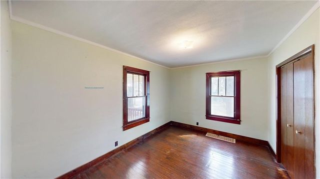 520 E Lee Street, Nevada, MO 64772