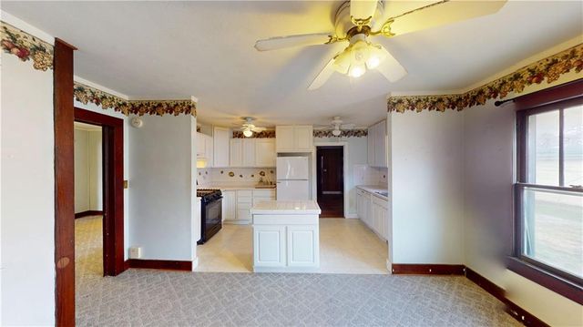 520 E Lee Street, Nevada, MO 64772