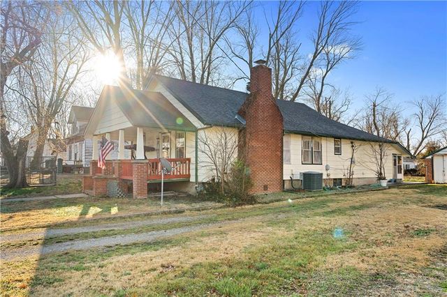 520 E Lee Street, Nevada, MO 64772