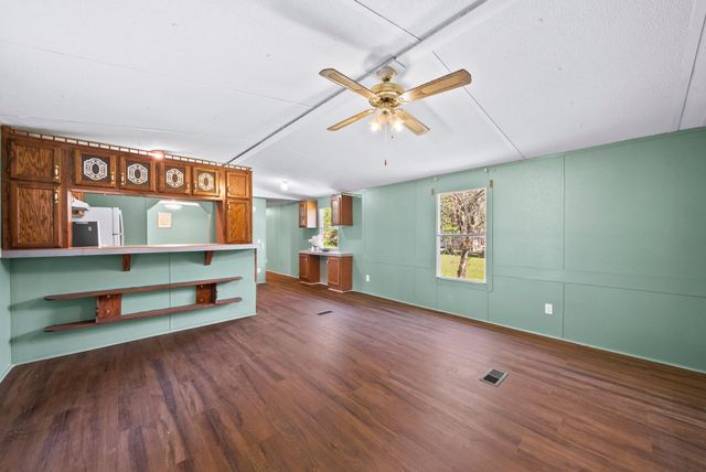 54 Frederick Pl, Linden, TN 37096