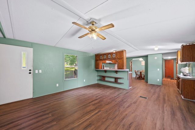 54 Frederick Pl, Linden, TN 37096