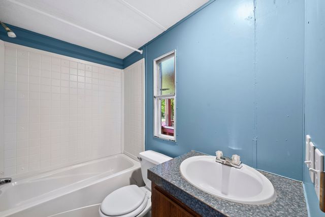 54 Frederick Pl, Linden, TN 37096
