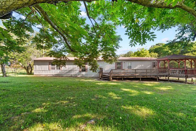 54 Frederick Pl, Linden, TN 37096