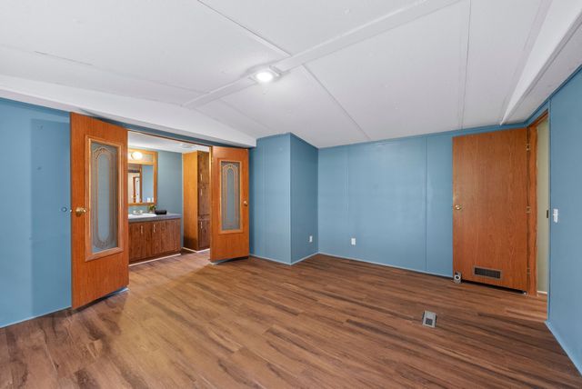 54 Frederick Pl, Linden, TN 37096
