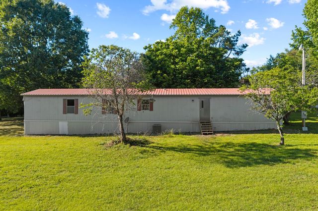 54 Frederick Pl, Linden, TN 37096