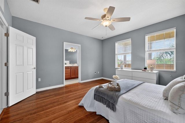 3736 82ND AVENUE CIRCLE E 105, Sarasota, FL 34243