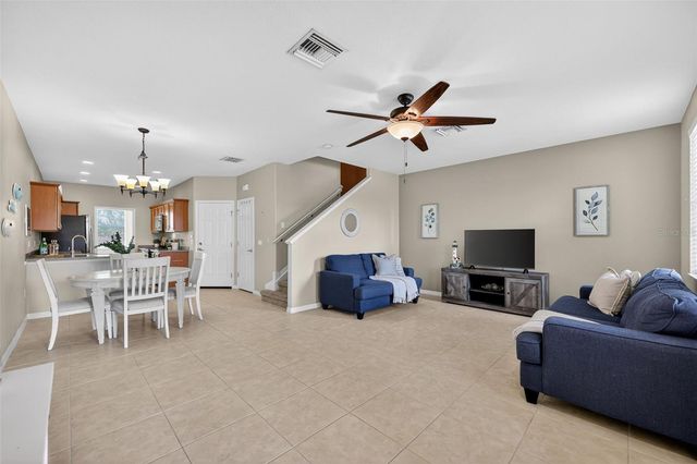 3736 82ND AVENUE CIRCLE E 105, Sarasota, FL 34243