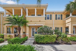 3736 82ND AVENUE CIRCLE E 105, Sarasota, FL 34243