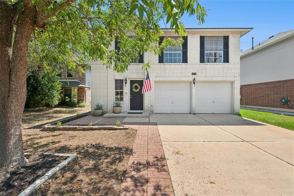 8411 Glen Canyon DR, Round Rock, TX 78681