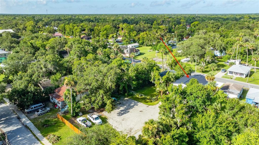 Image 9 of property listing at 334 SHELDON STREET, New Smyrna Beach, FL 32168