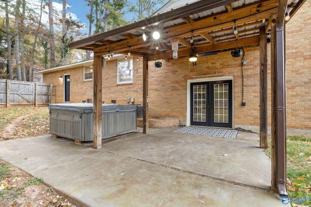 2607 Valley Brook Circle NE, Huntsville, AL 35811