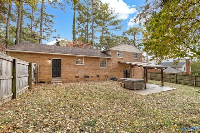 2607 Valley Brook Circle NE, Huntsville, AL 35811