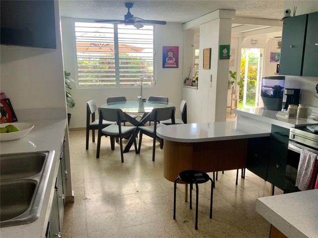 A 1, VILLAS DEL PARQUE Y ESTANCIAS, Guaynabo, PR 00969