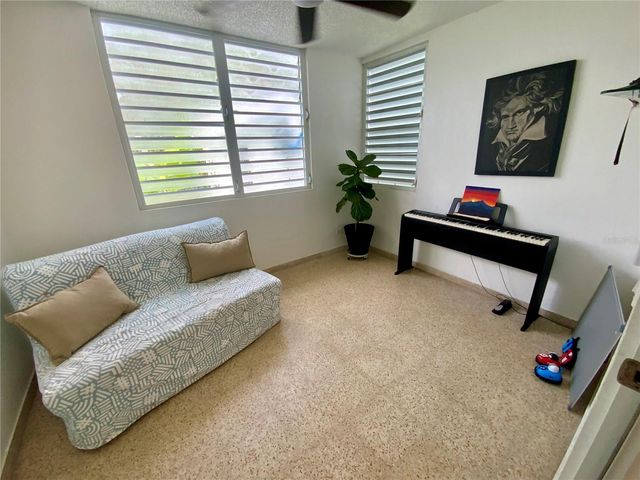 A 1, VILLAS DEL PARQUE Y ESTANCIAS, Guaynabo, PR 00969