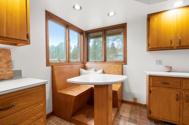 28323 Northern Bluff Drive, Pine Grove Twp, MI 49055