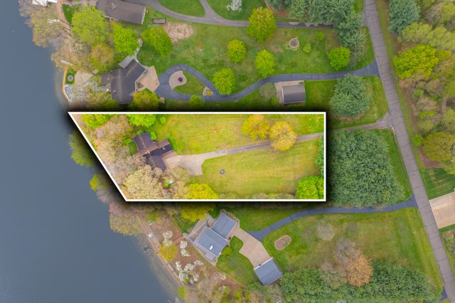 28323 Northern Bluff Drive, Pine Grove Twp, MI 49055
