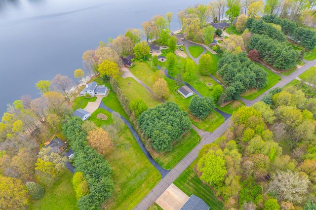 28323 Northern Bluff Drive, Pine Grove Twp, MI 49055