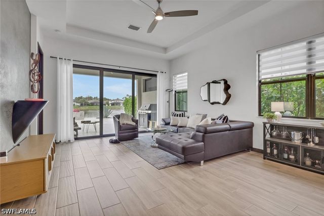14846 Loggerhead DR, Naples, FL 34120