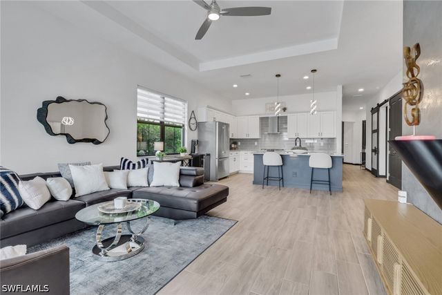 14846 Loggerhead DR, Naples, FL 34120