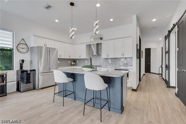 14846 Loggerhead DR, Naples, FL 34120