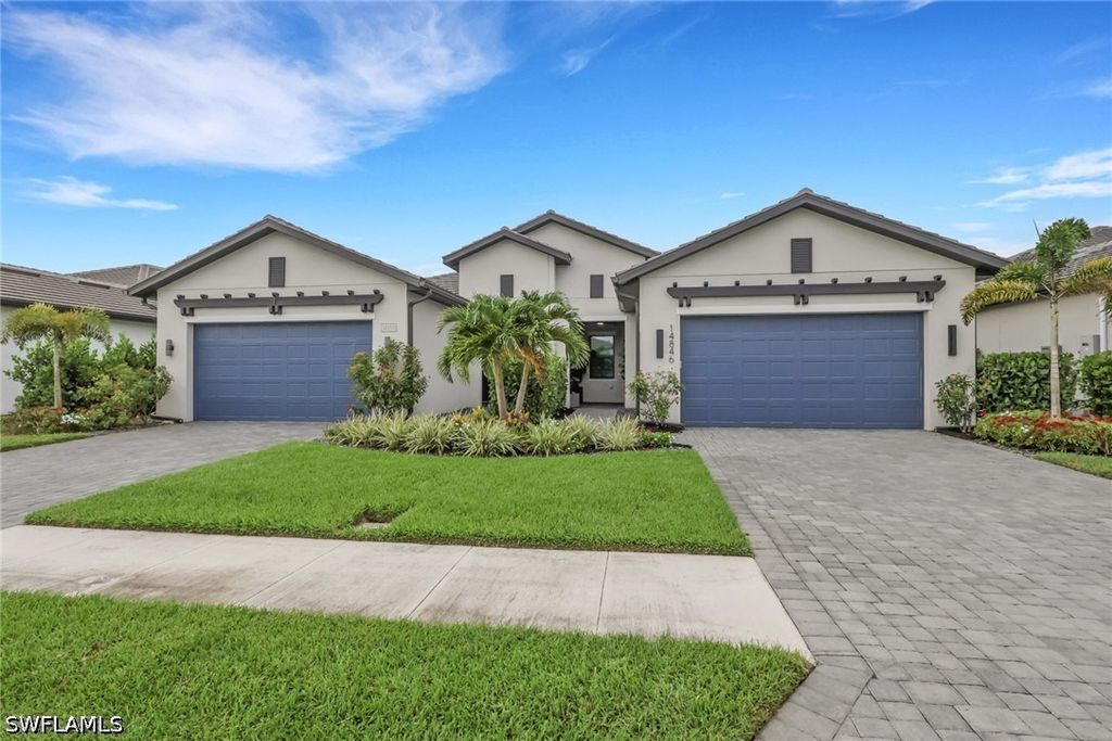14846 Loggerhead DR, Naples, FL 34120