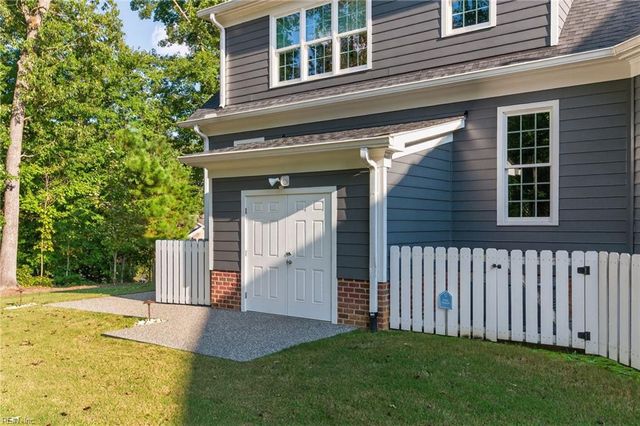 105 N Knob HL, Williamsburg, VA 23188