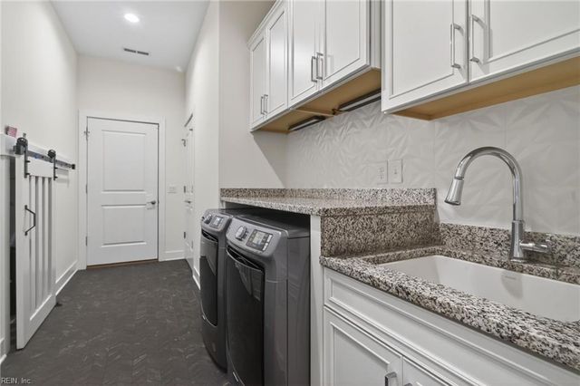 105 N Knob HL, Williamsburg, VA 23188