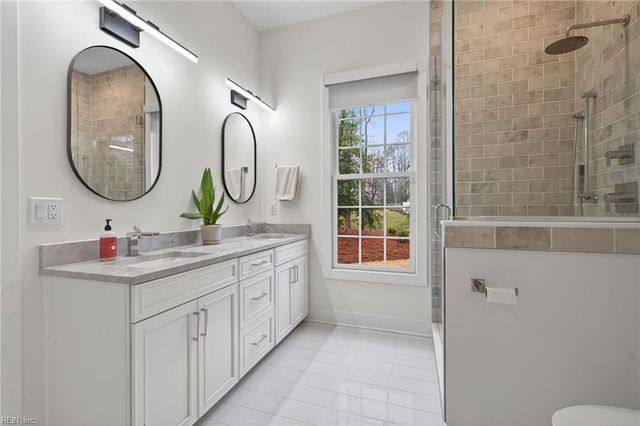 105 N Knob HL, Williamsburg, VA 23188