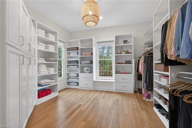 105 N Knob HL, Williamsburg, VA 23188