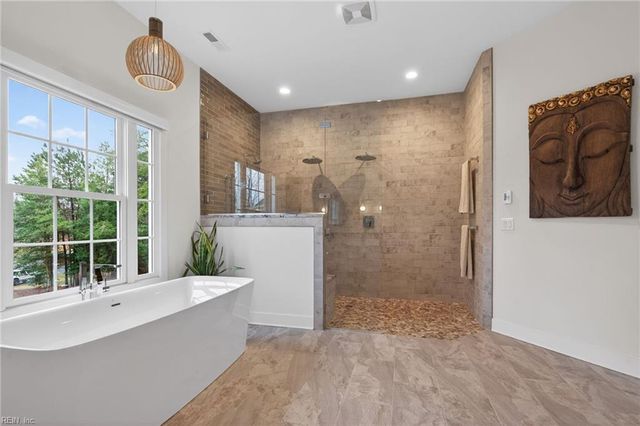 105 N Knob HL, Williamsburg, VA 23188