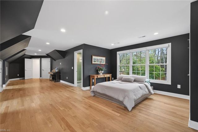 105 N Knob HL, Williamsburg, VA 23188