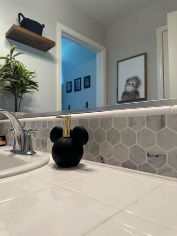 6347 N Alta Vista Lane, Fresno, CA 93722