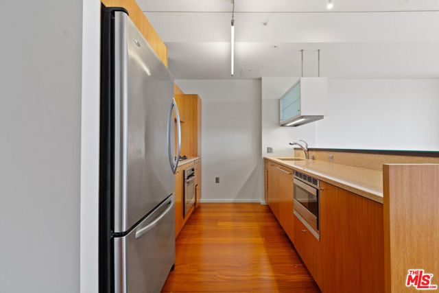 1155 S Grand Avenue 815, Los Angeles, CA 90015