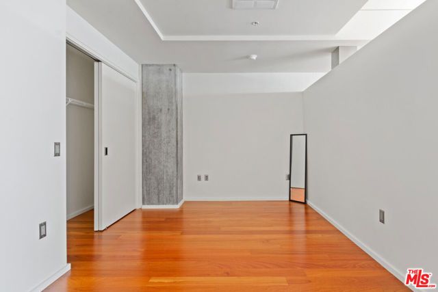 1155 S Grand Avenue 815, Los Angeles, CA 90015