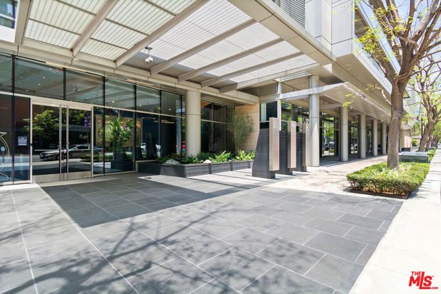 1155 S Grand Avenue 815, Los Angeles, CA 90015
