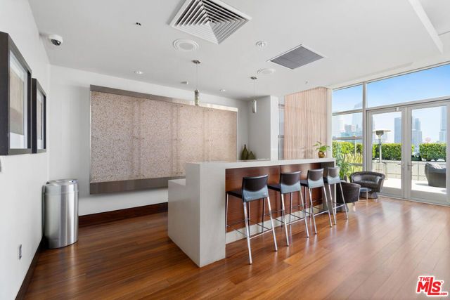 1155 S Grand Avenue 815, Los Angeles, CA 90015