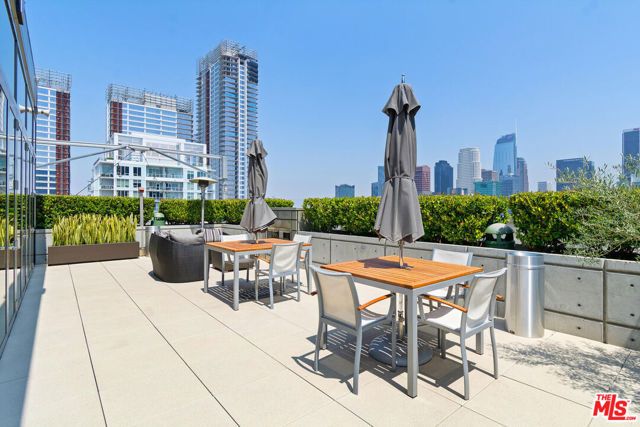 1155 S Grand Avenue 815, Los Angeles, CA 90015