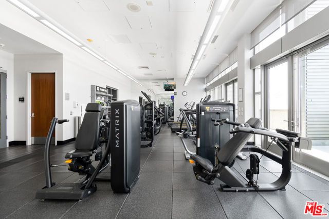 1155 S Grand Avenue 815, Los Angeles, CA 90015
