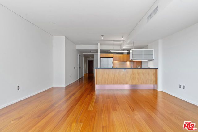 1155 S Grand Avenue 815, Los Angeles, CA 90015