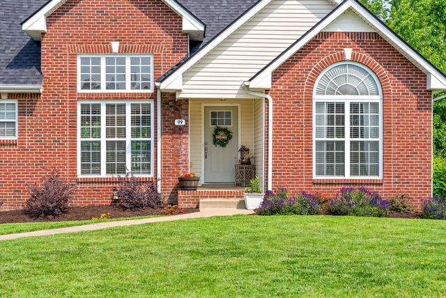 99 West Dr, Clarksville, TN 37040