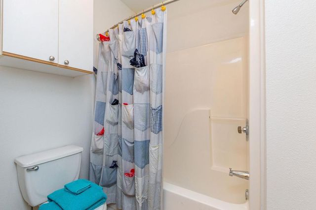 301 W Little York RD 1322, Houston, TX 77076