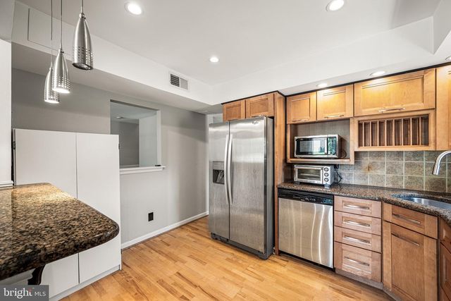 100 ARGYLL CT, Downingtown, PA 19335