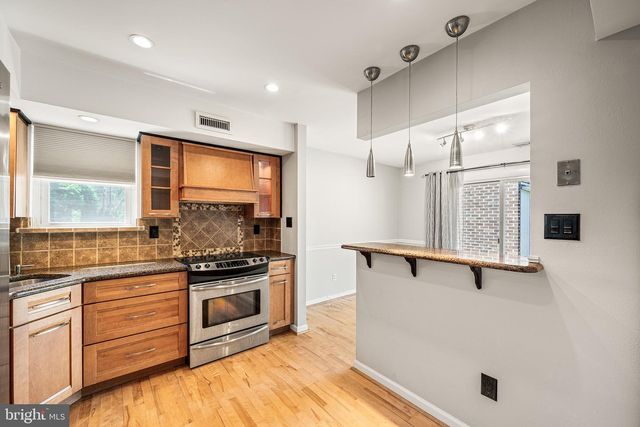 100 ARGYLL CT, Downingtown, PA 19335
