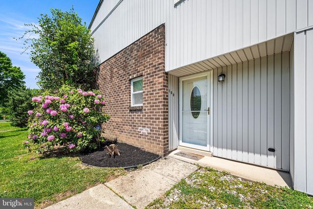 100 ARGYLL CT, Downingtown, PA 19335