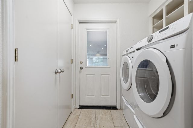 203 Shoal DR, Georgetown, TX 78633