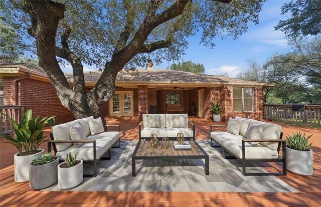 203 Shoal DR, Georgetown, TX 78633