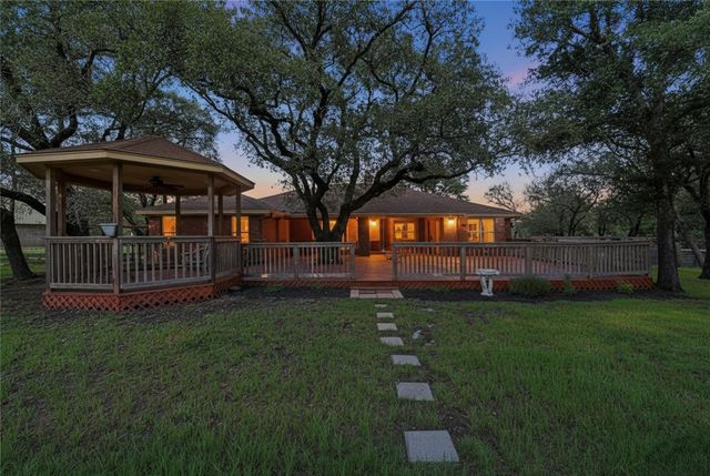 203 Shoal DR, Georgetown, TX 78633